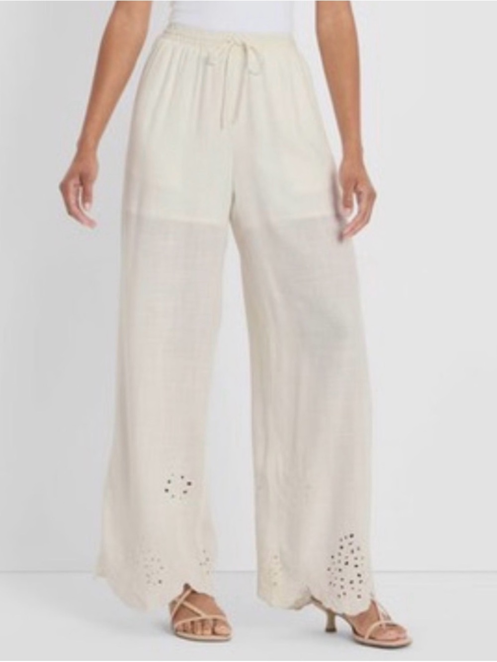 NWT XL Future Collective High Rise Wide Leg Eyelet Pull-on Pants Cream Scalloped